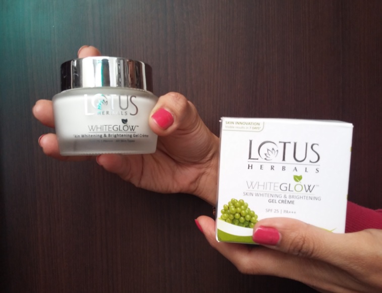 Lotus Herbals Whiteglow Skin Whitening Creme Review