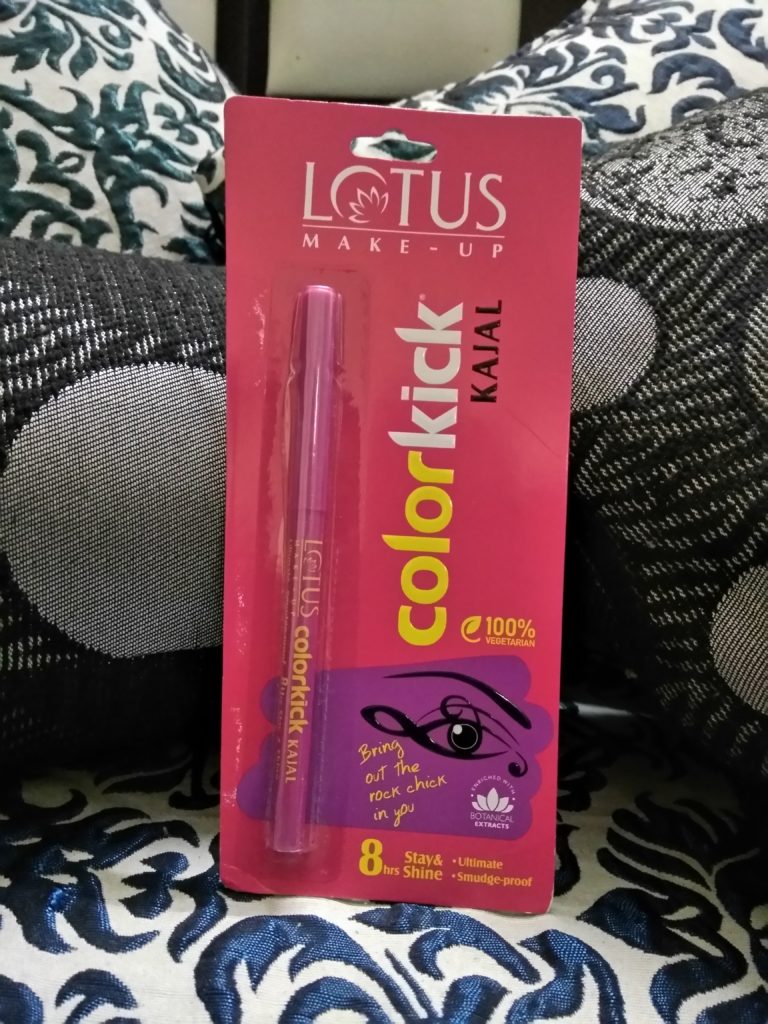 Lotus make-up colorkick kajal