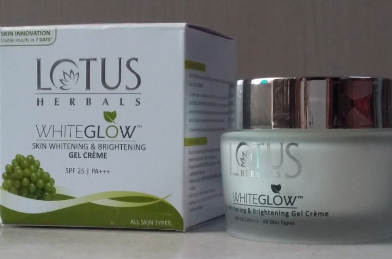 Lotus Whiteglow Skin Whitening Creme Review